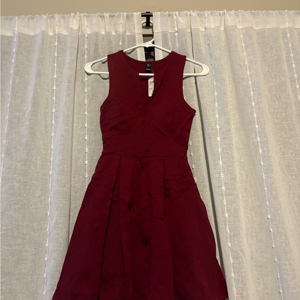 Windsor Deep Red Sleeveless Mini Dress